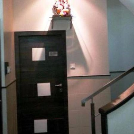 מומביי Hotel Sharda מראה חיצוני תמונה